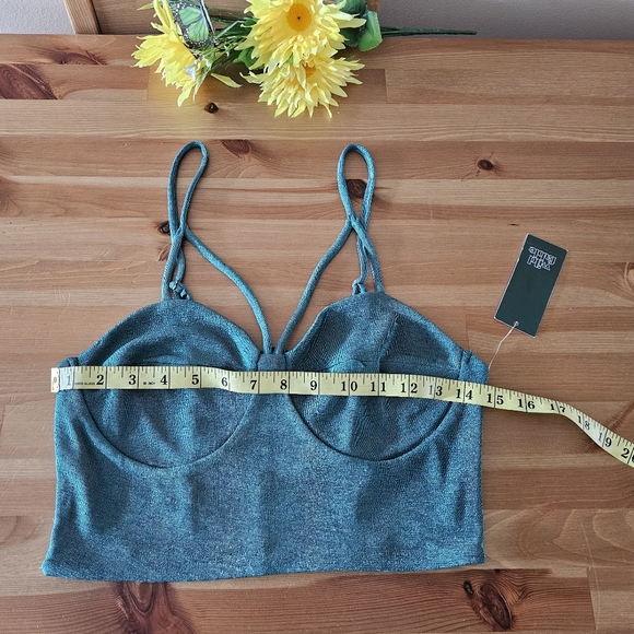 Wild Fable - Women's  Front Smocked-Back Cropped Bustier Tank Top - Size M - Picture 9 of 10